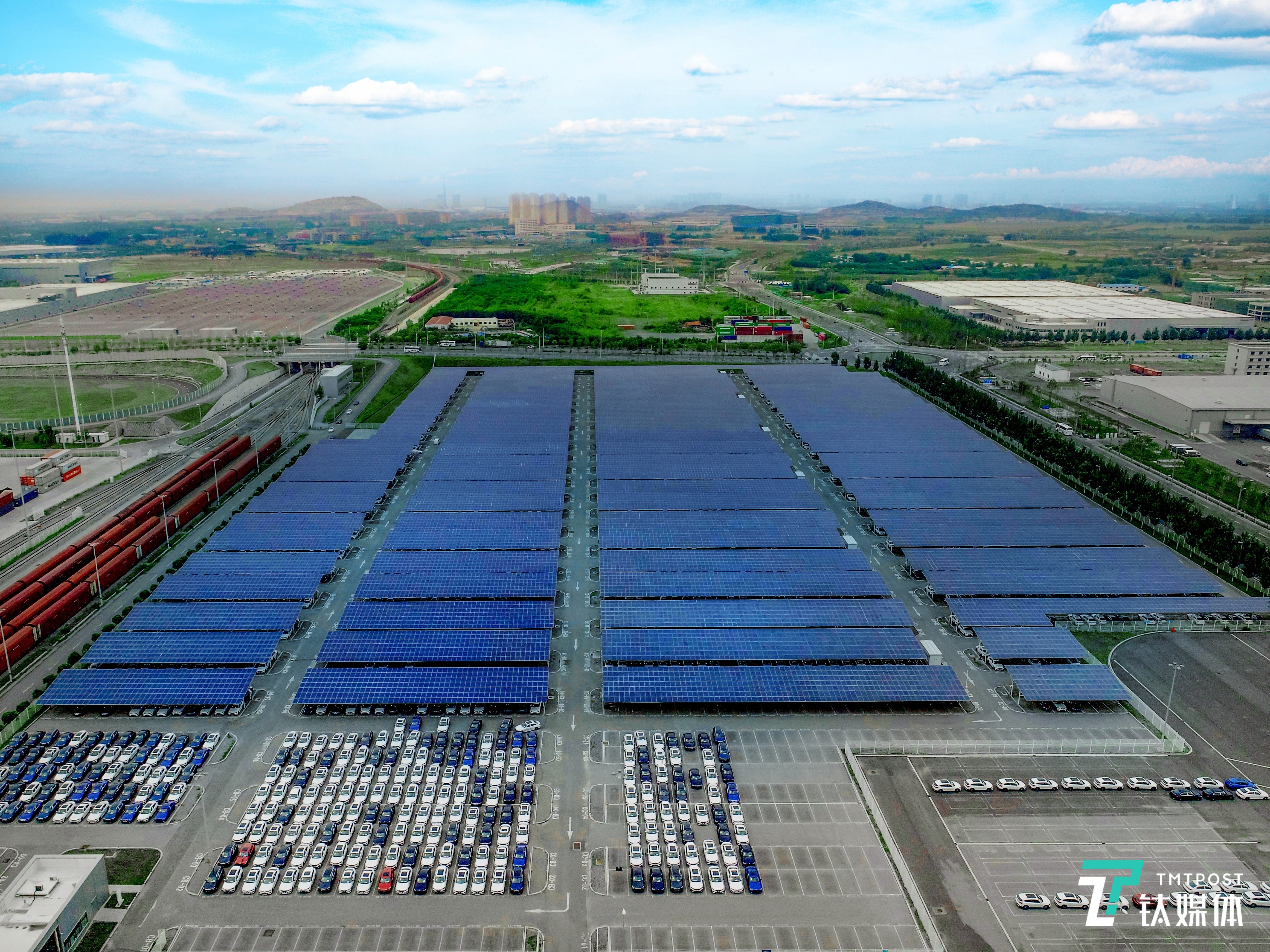 华晨宝马铁西工厂光伏发电系统