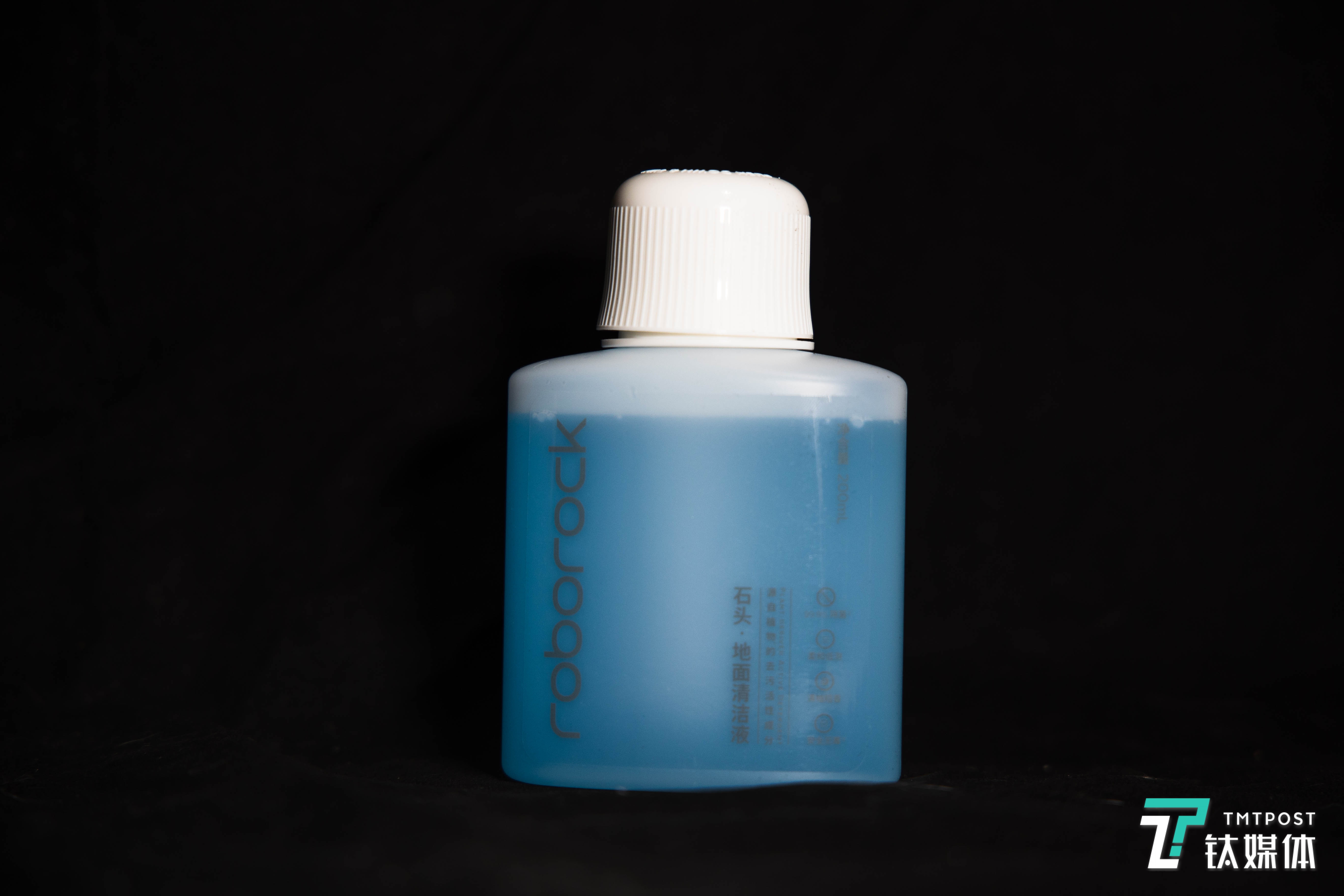 深度清洁可以配合清洁液