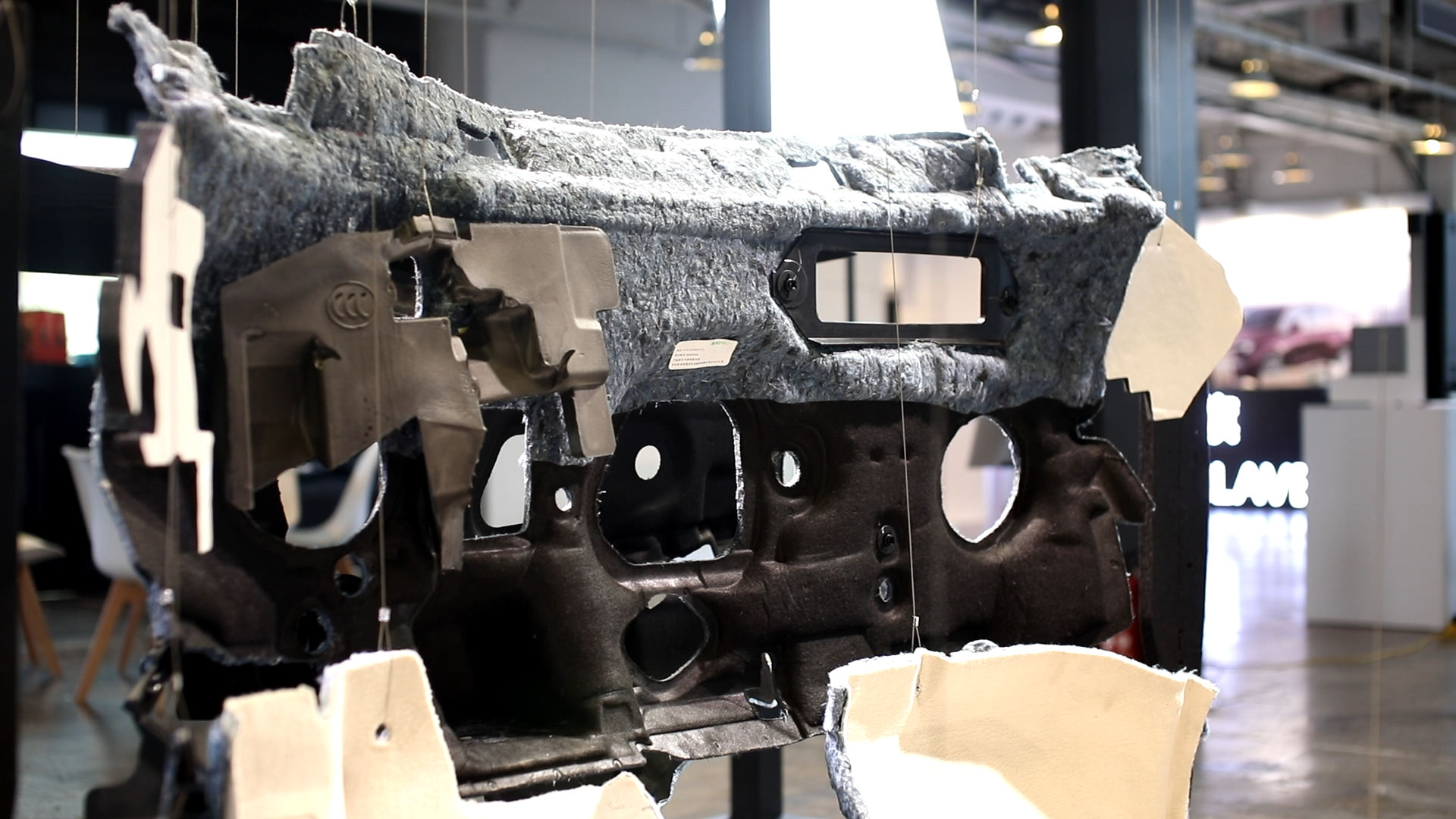 汽车驾驶舱中使用的隔音棉