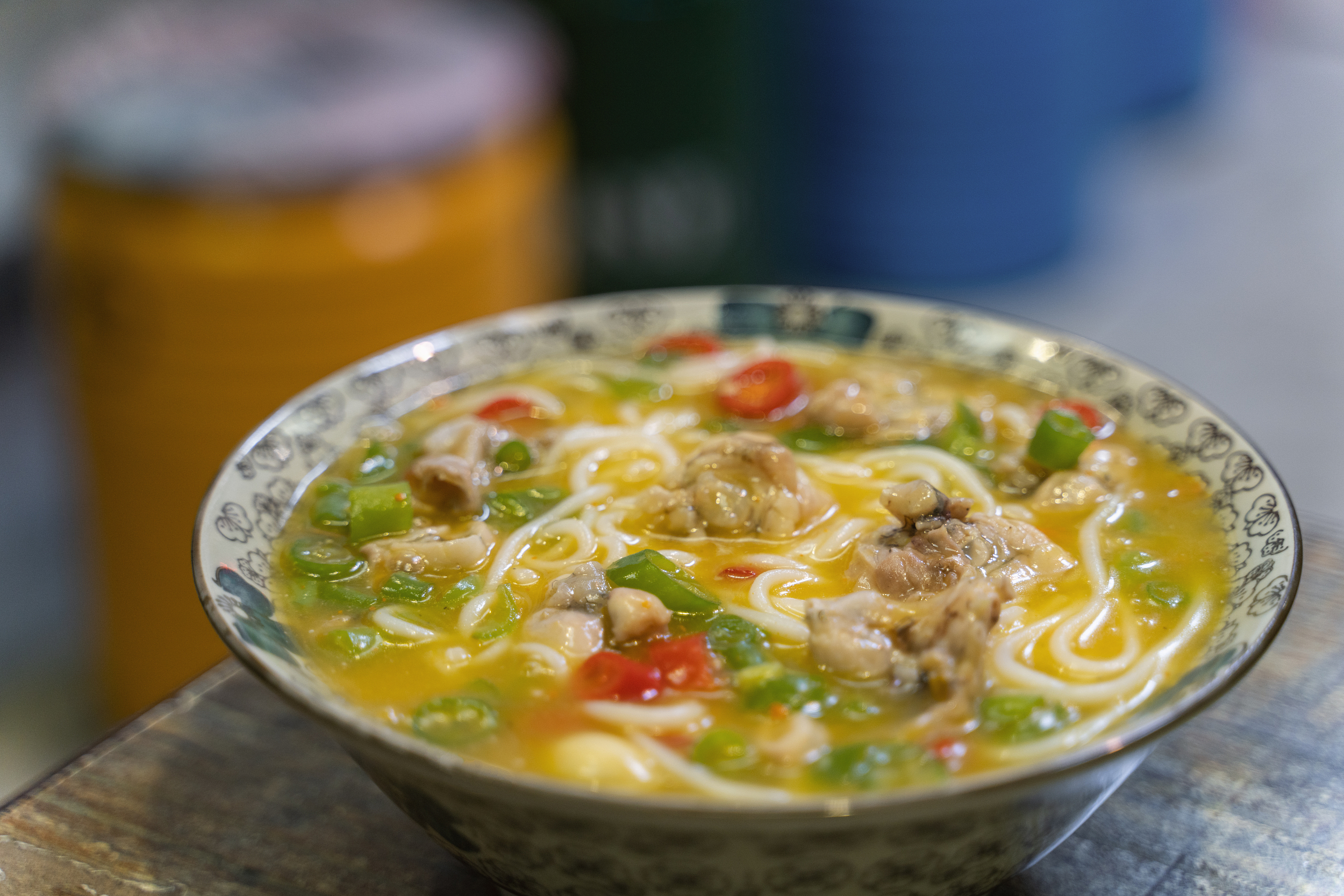 当代速食青年消费新态度：为“馋”买单，20元/碗的拉面也值得