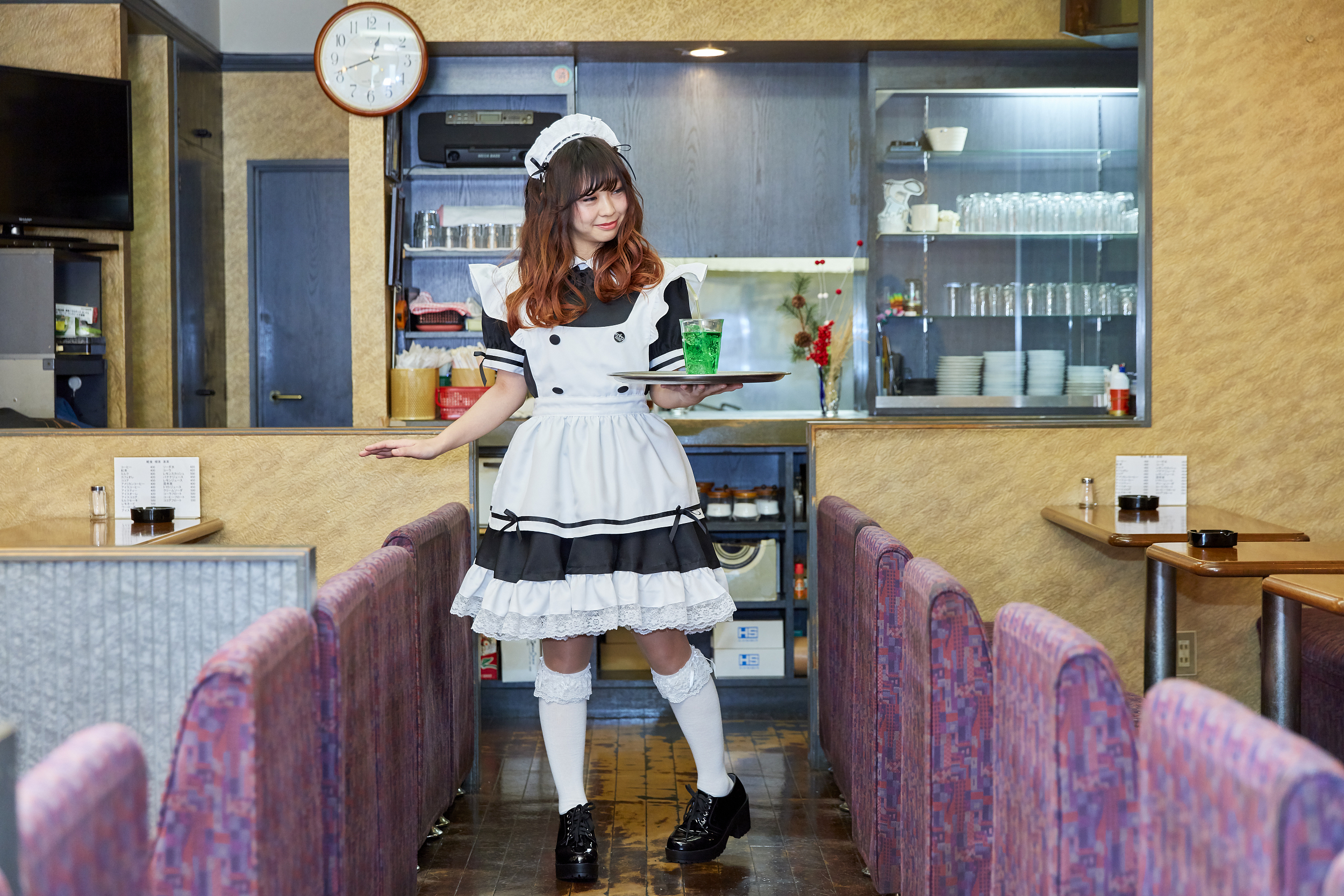 旧瓶新酒，水土不服的女仆店前路依然未卜