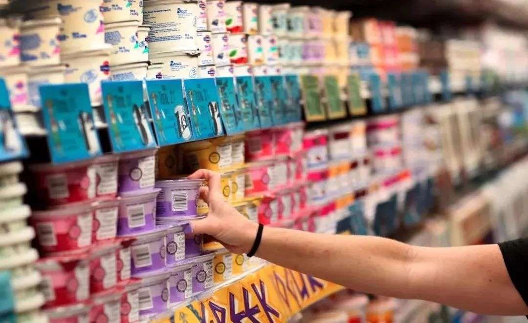 “高质量人类”喝不起20块的网红酸奶