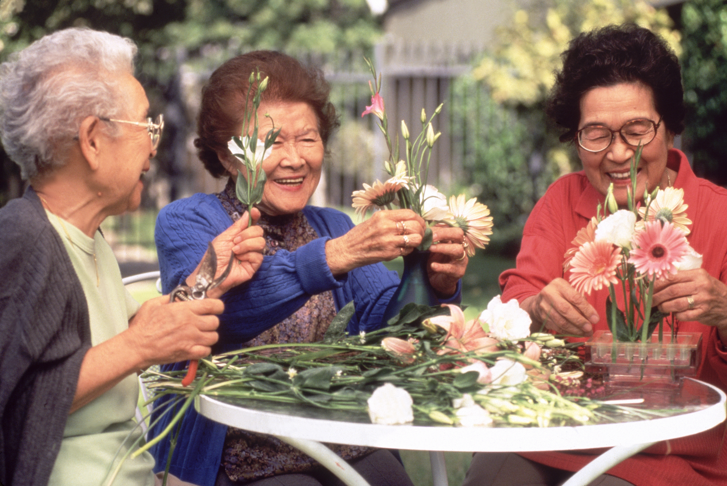 养老压力背后，一场消费变局正在创造新机会