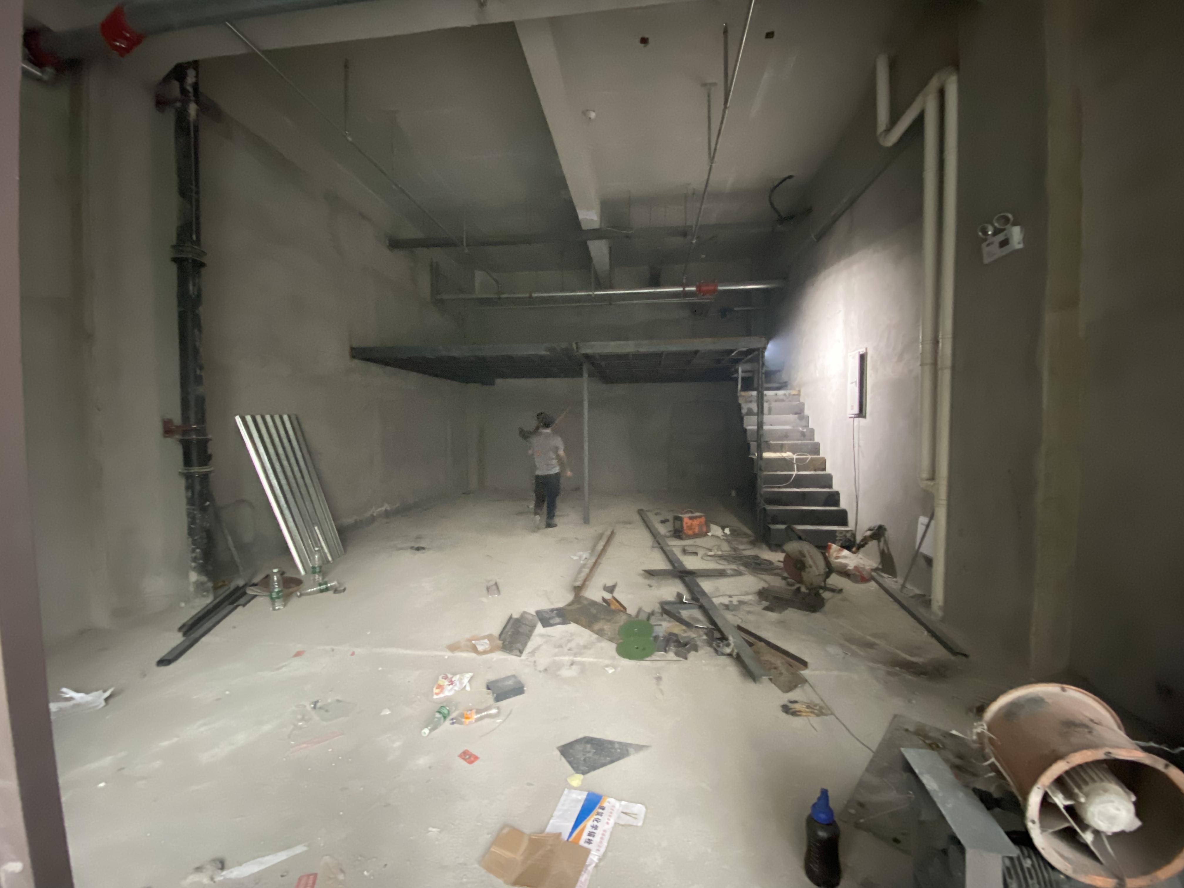 暴雨前的局部装修图/受访者供图