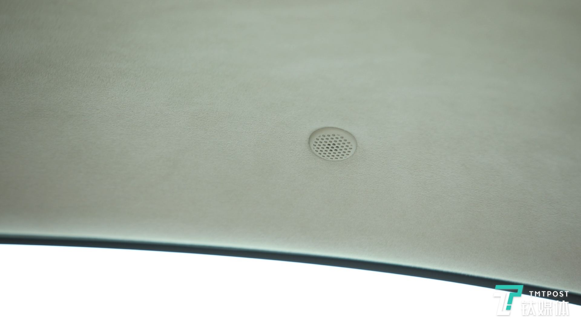 ANC捕捉噪声的麦克风