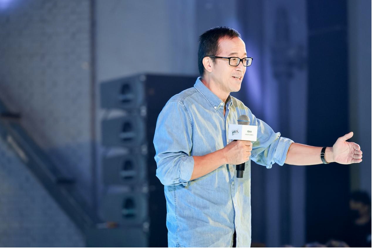 9月25日下午，新东方教育科技集团董事长俞敏洪出现在新东方大学生学习与发展中心品牌升级发布会