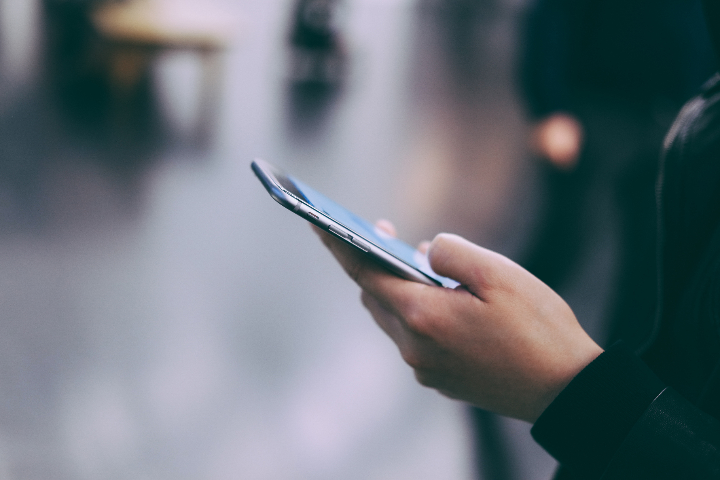 苹果将推出“卫星电话”，是新品爆料还是一场乌龙？