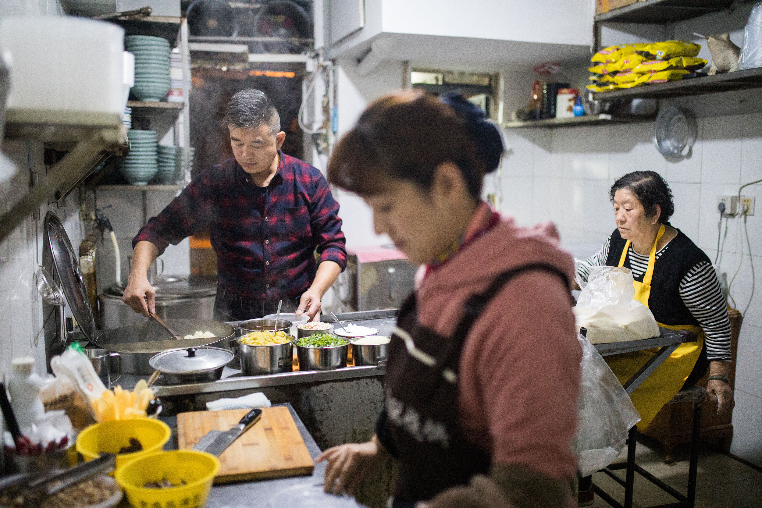 大连锁时代，单打独斗的小餐饮店还有活路吗？