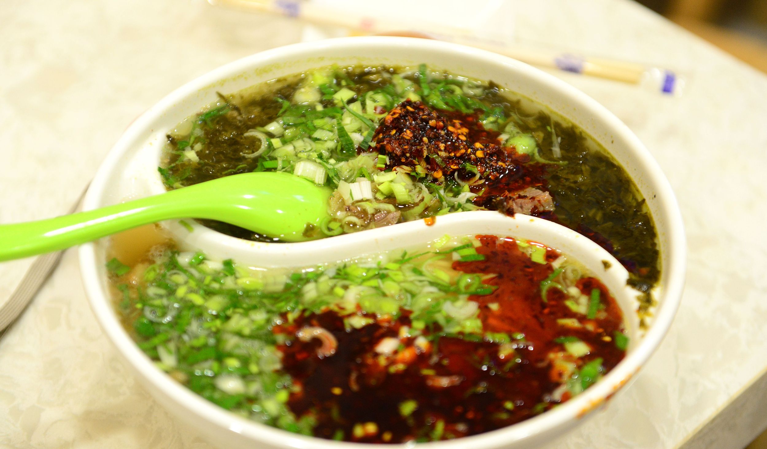 资本为何盯上兰州牛肉面？