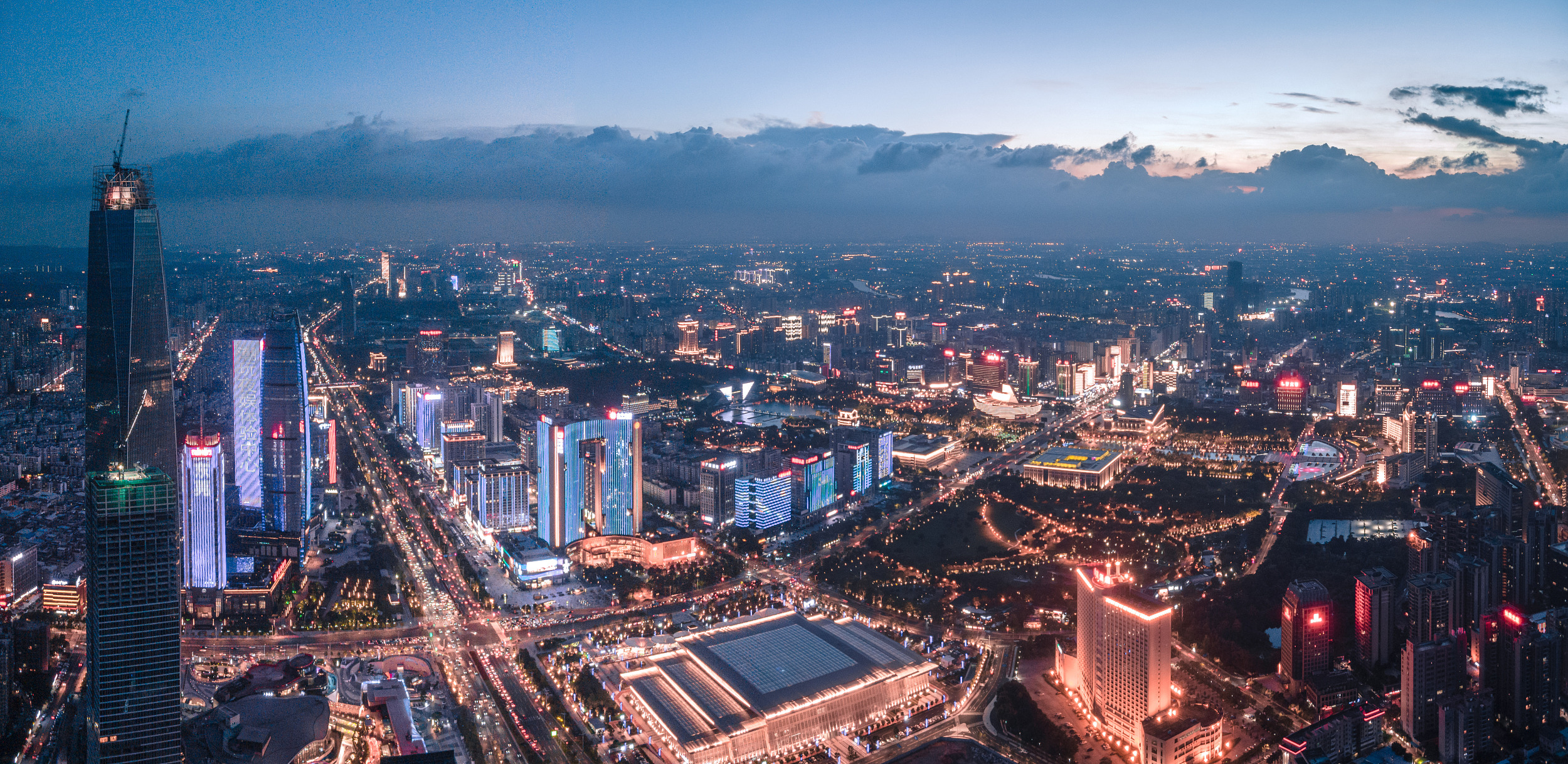 东莞，正在批量生产独角兽