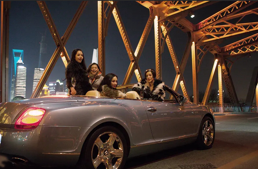 进京开店，地方消费“名媛”的镀金术