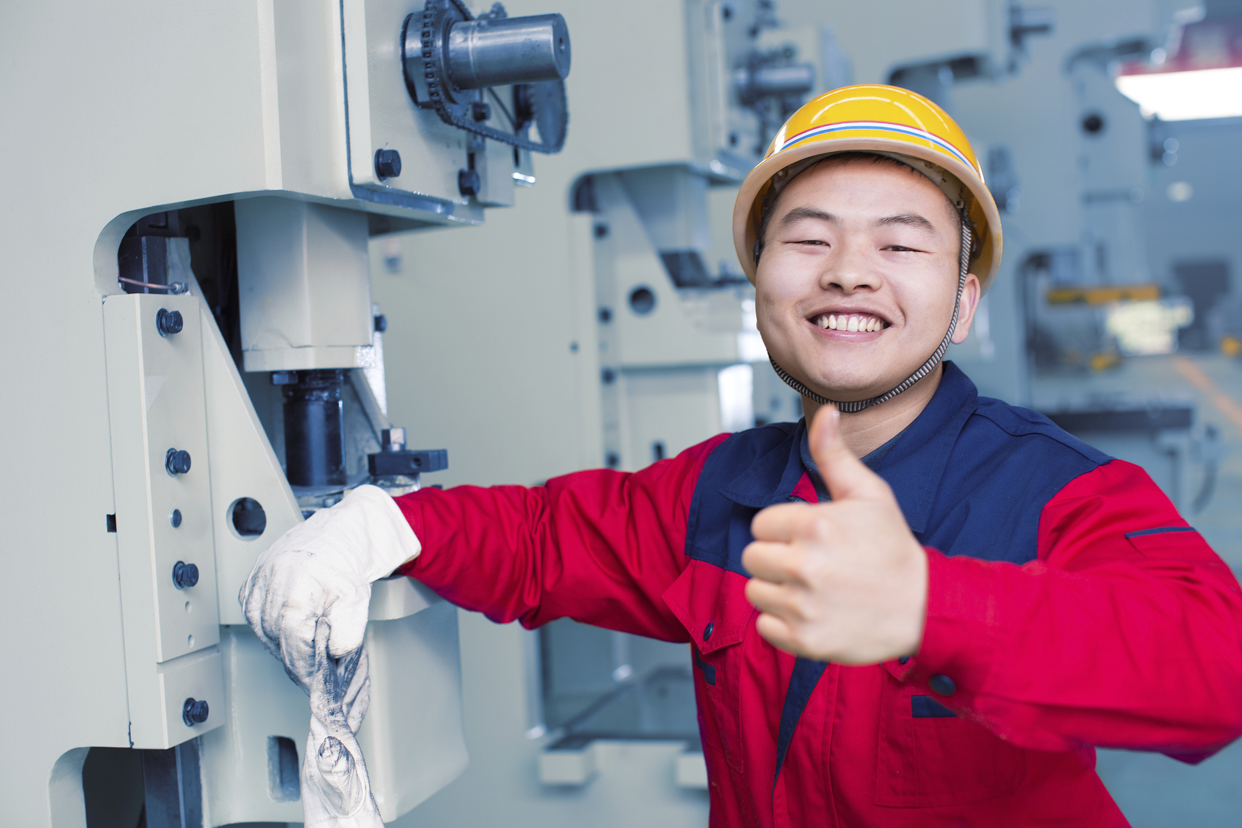 广州“湖北村”，万元月薪招不到人