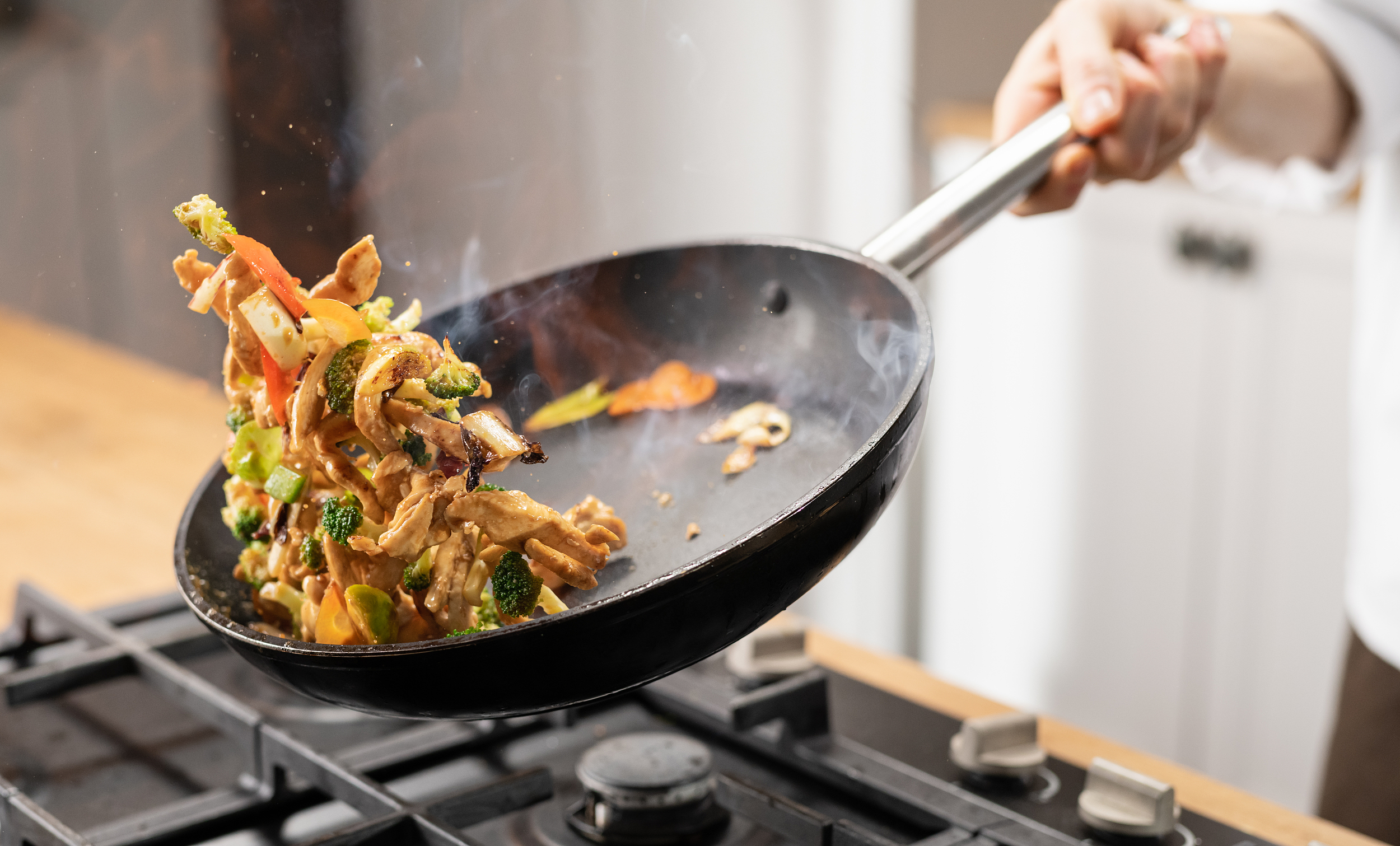 瞄准C端，「叮咚买菜」能否成为“预制菜”破局者？