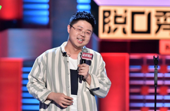 看了三十多位脱口秀演员的出路，我的脱口秀梦碎了