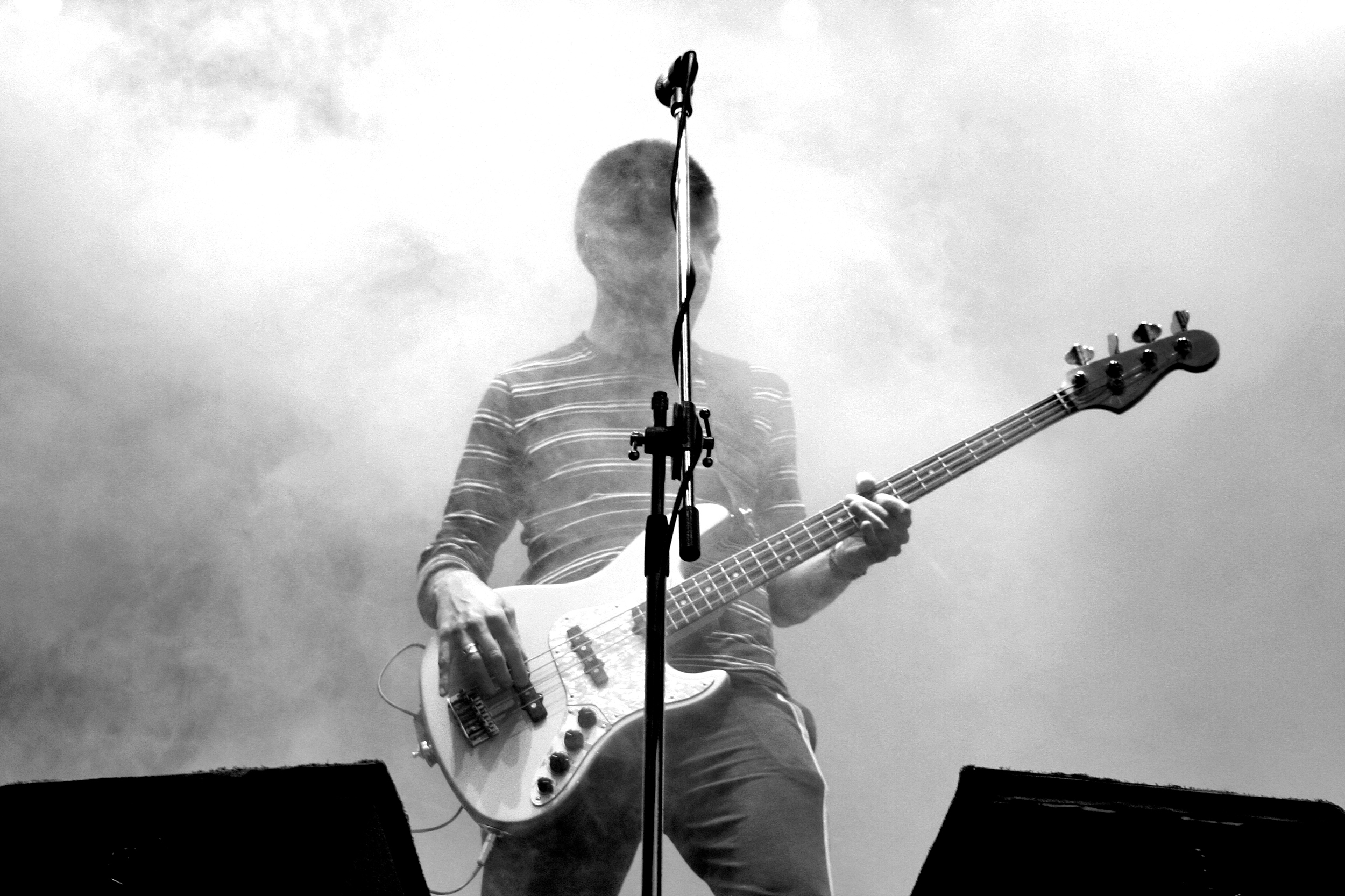 不太摇滚的石家庄，怎么成了中国“摇滚之乡”？