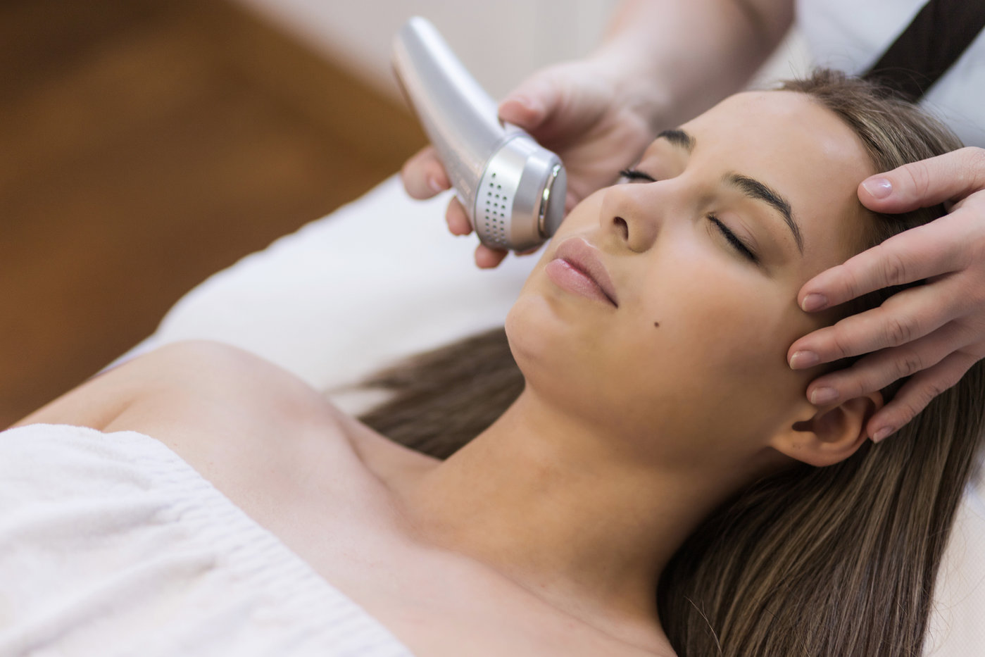 China Cracks Down on Cosmetic Medicine Advertising