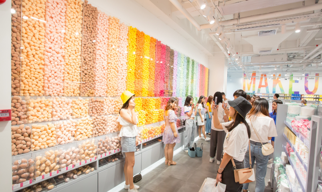 叩响港交所大门，KK集团能否成为“中国版秋叶原”？