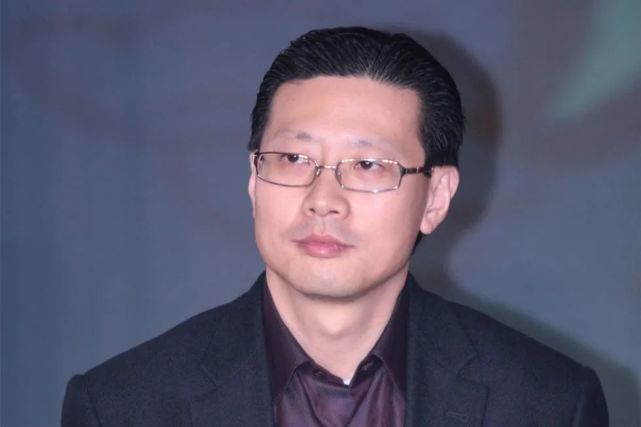 沈南鹏“变硬”