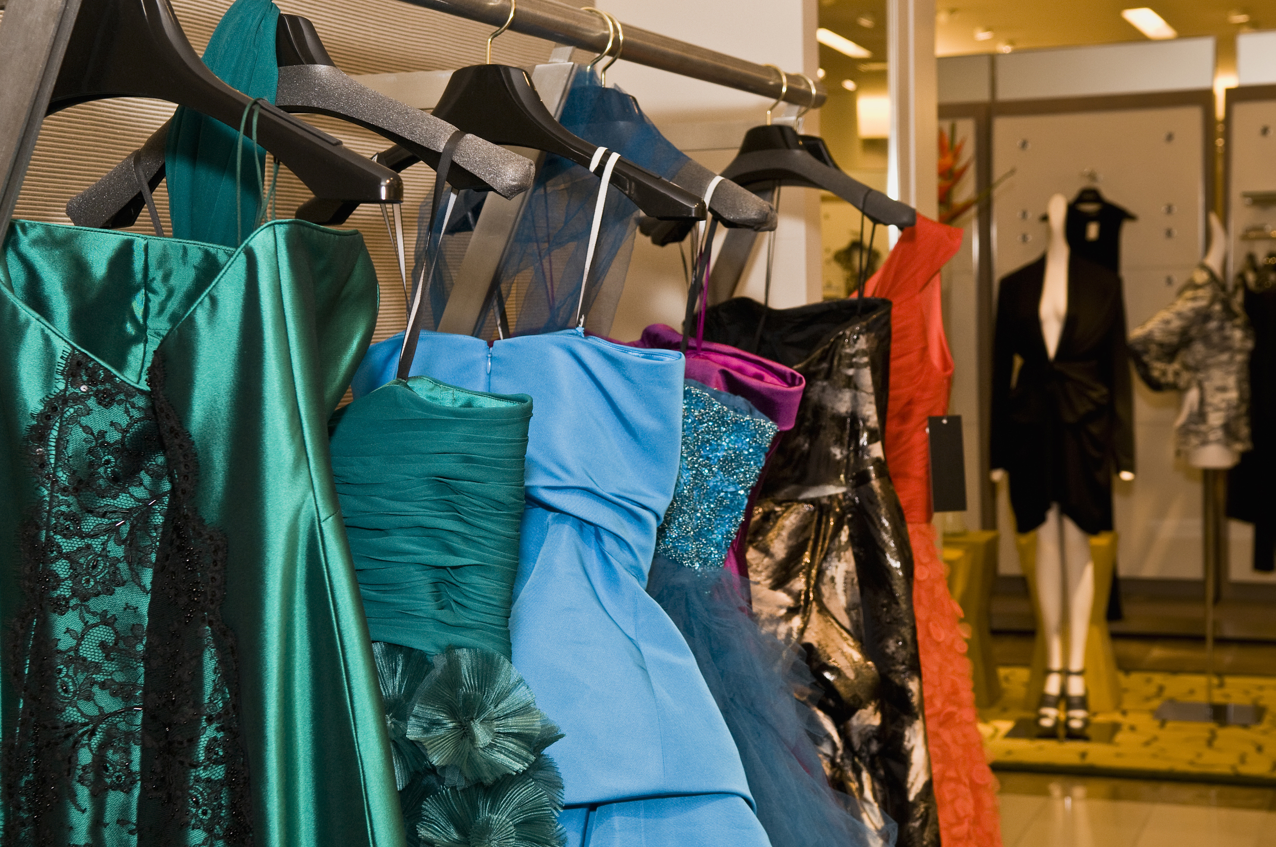 淘系女装脱去“黄金甲”