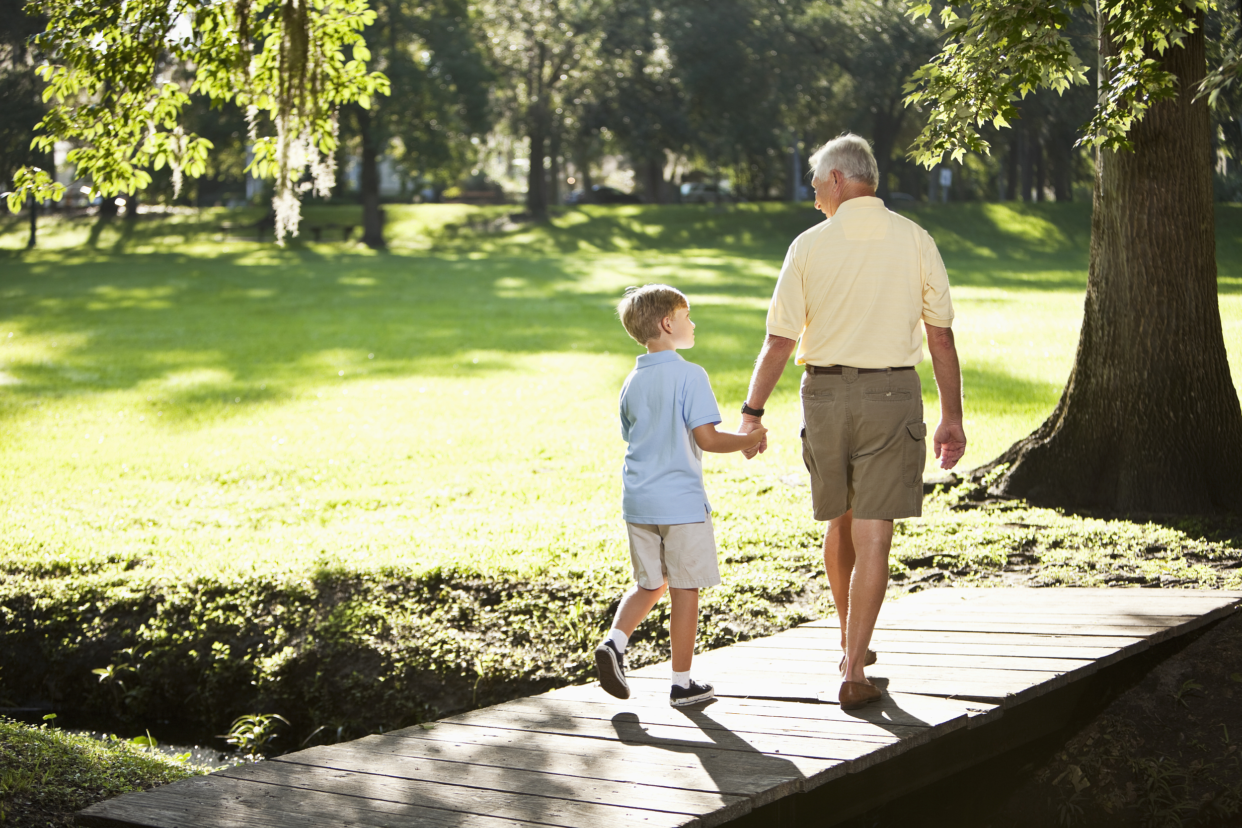 分居大小儿子家、常年见不到老伴，我是被迫分居的“老漂族”