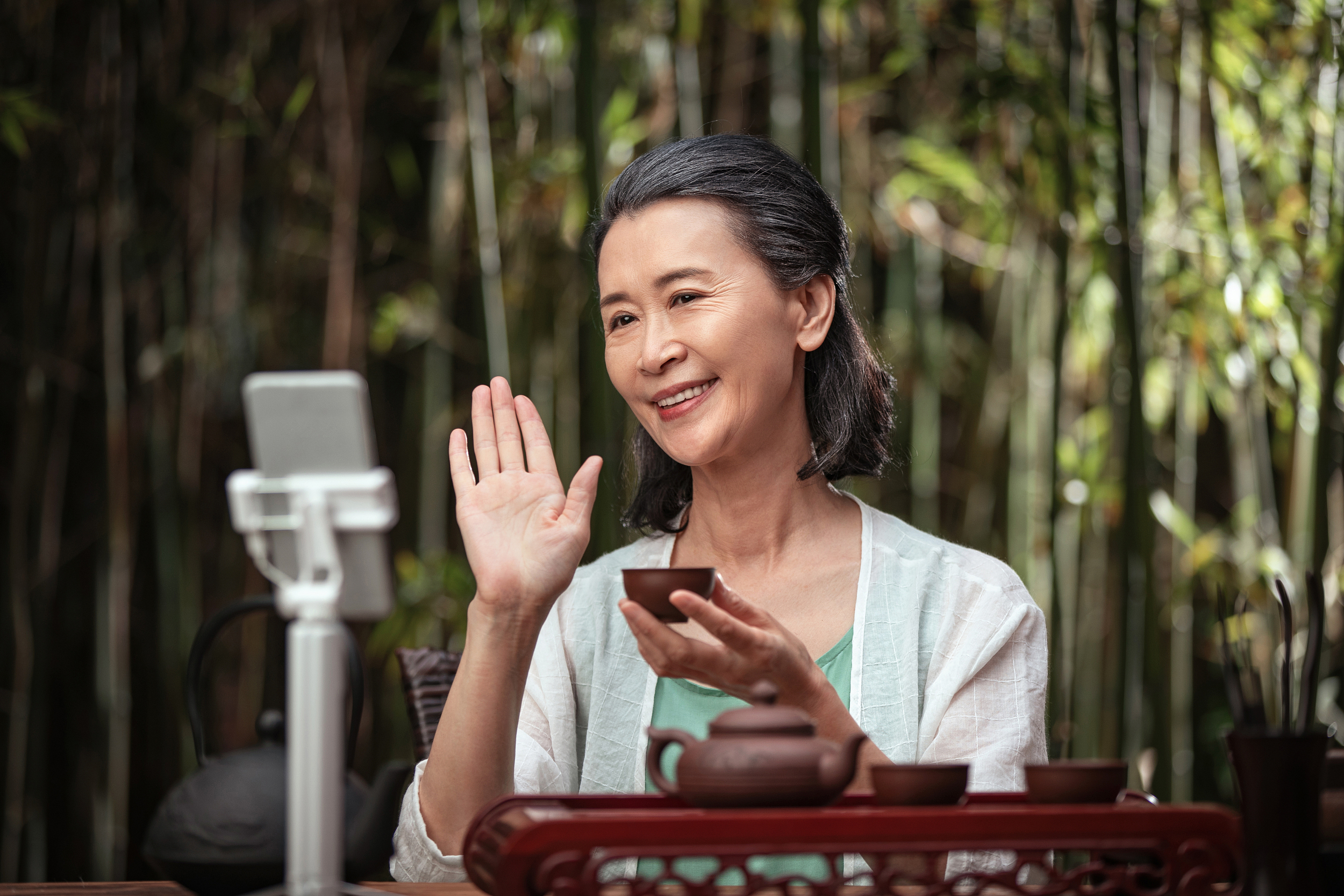 给老年人“种草”，是不是一门好生意?