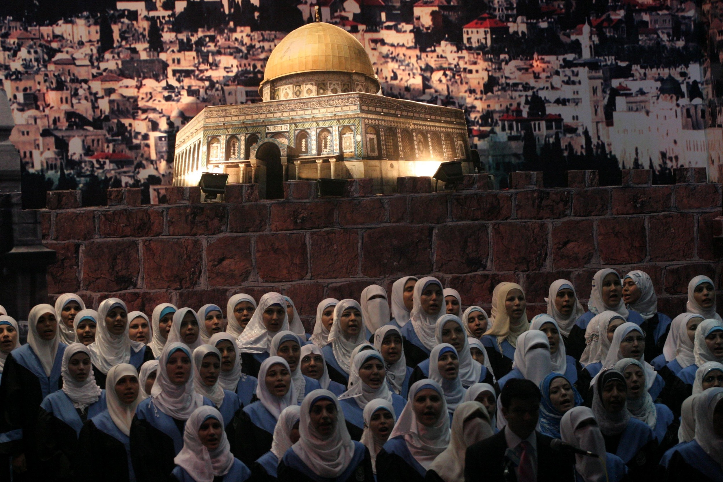 社交出海，去中东“沙里淘金”