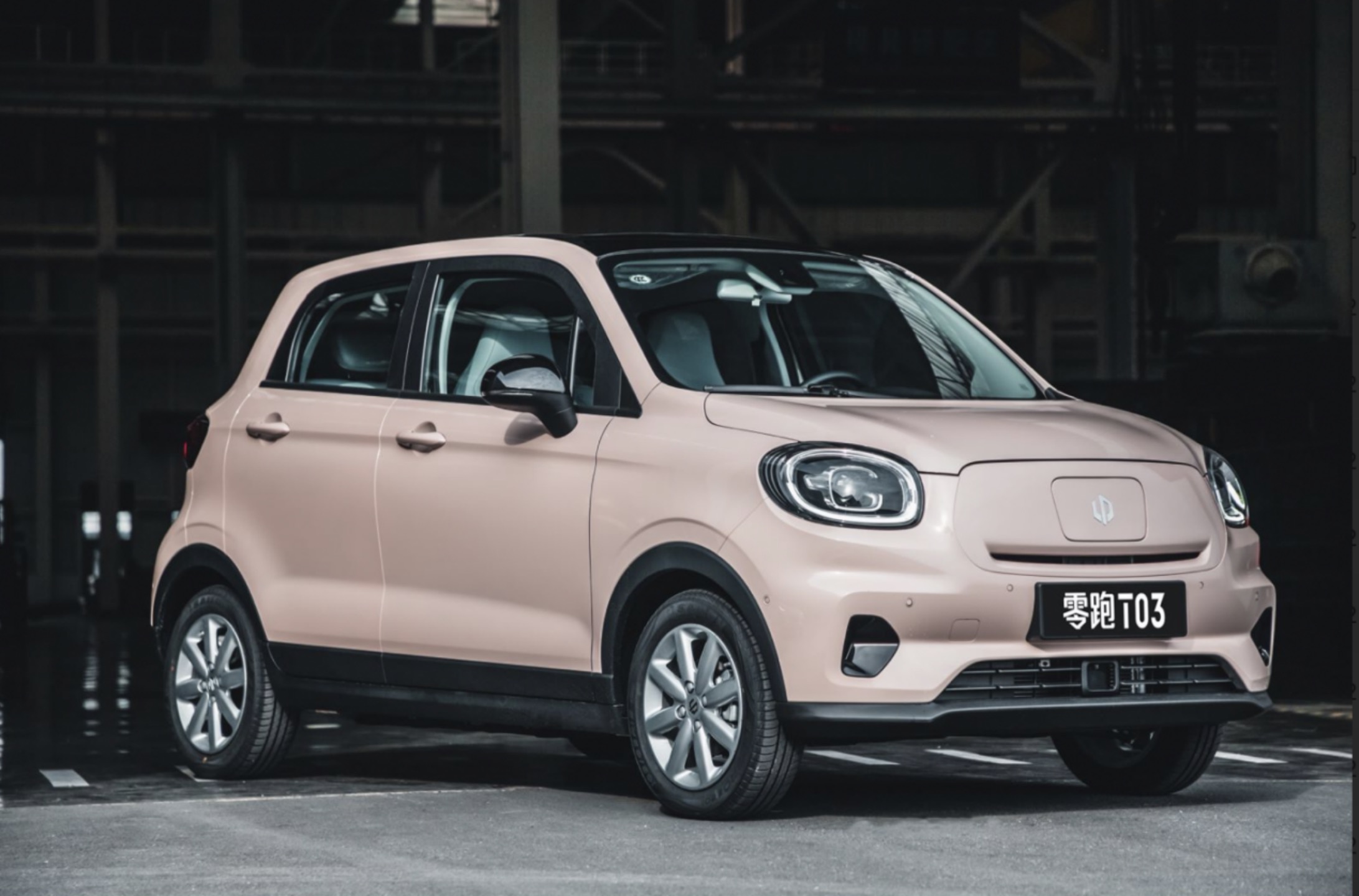 续航超400公里，2022款纯电小车零跑T03正式上市 | 一线车讯