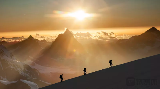 一点资讯发布2022新年献词：当困难来临时 我们更加坚决