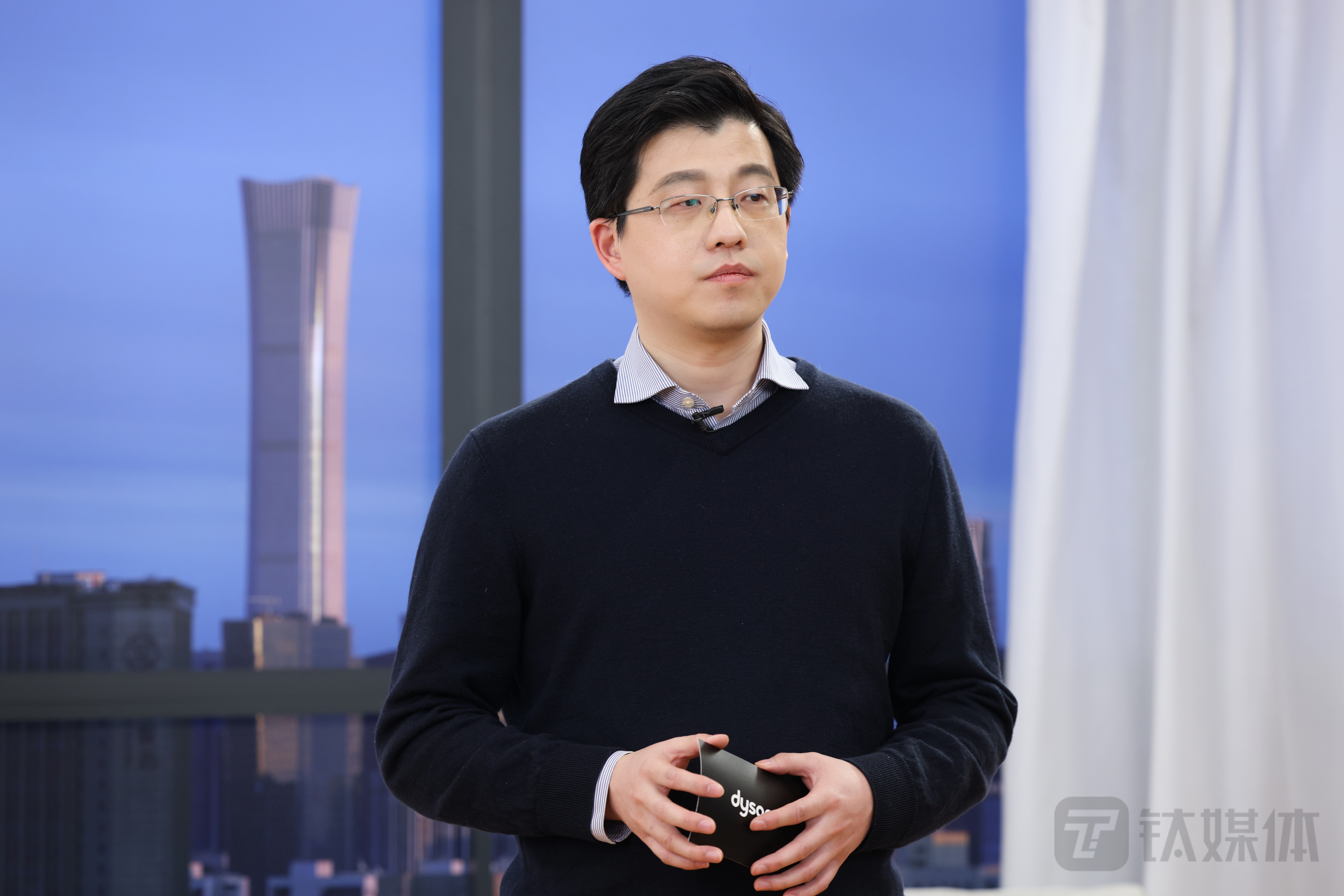 中科科技培训中心常务副主任齐明钢老师现场分享白皮书研究成果