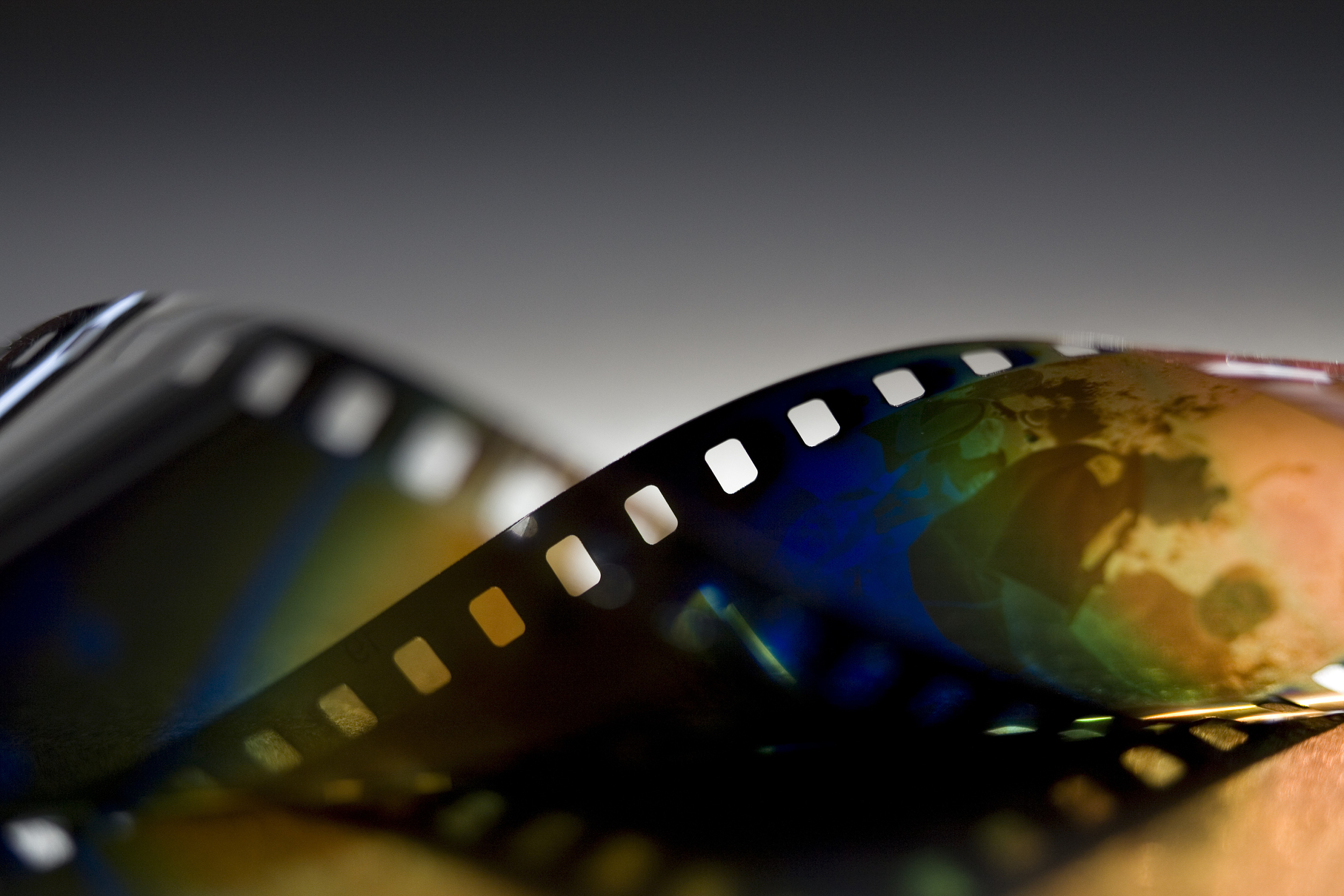 跨过2021，互联网想念2015年