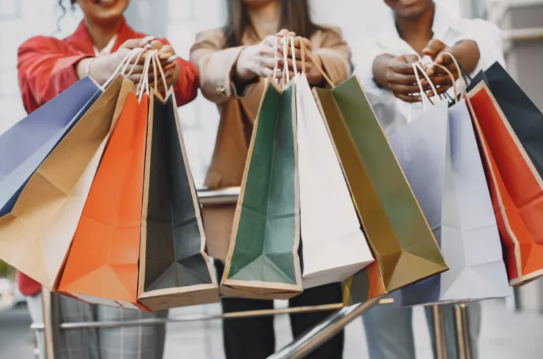 新消费@2022：向内炼产品，向外搭渠道