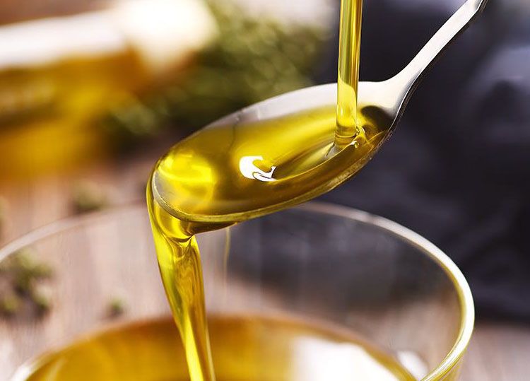 “藤椒油第一股”，不懂年轻人？