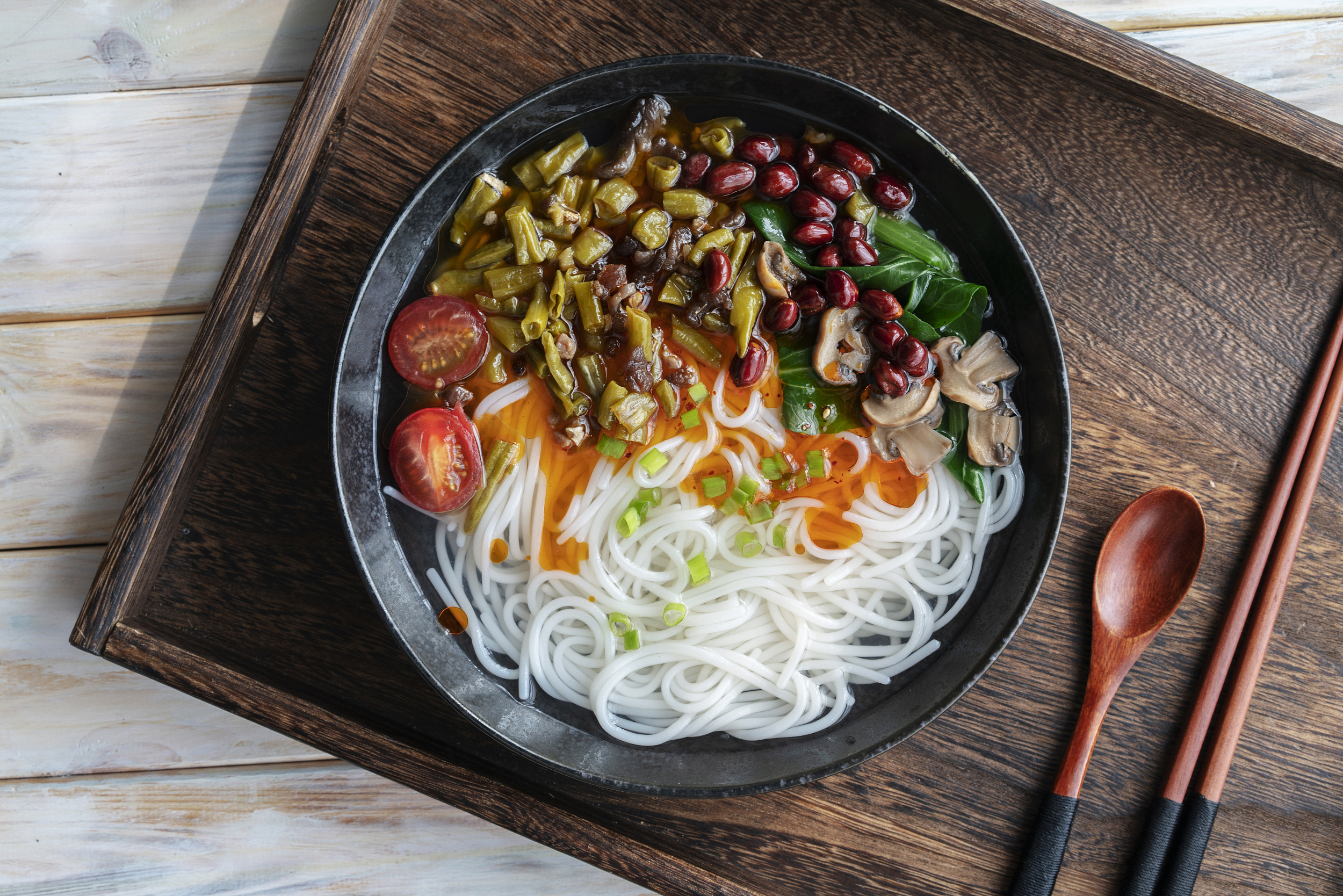 粉面大热，云南米线却不香了？