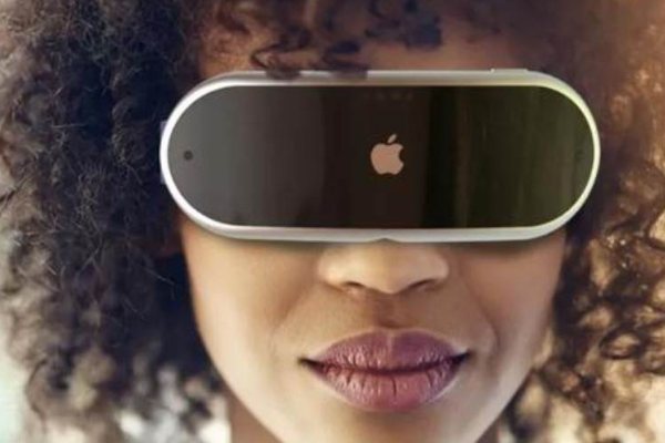 库克在元宇宙里种苹果