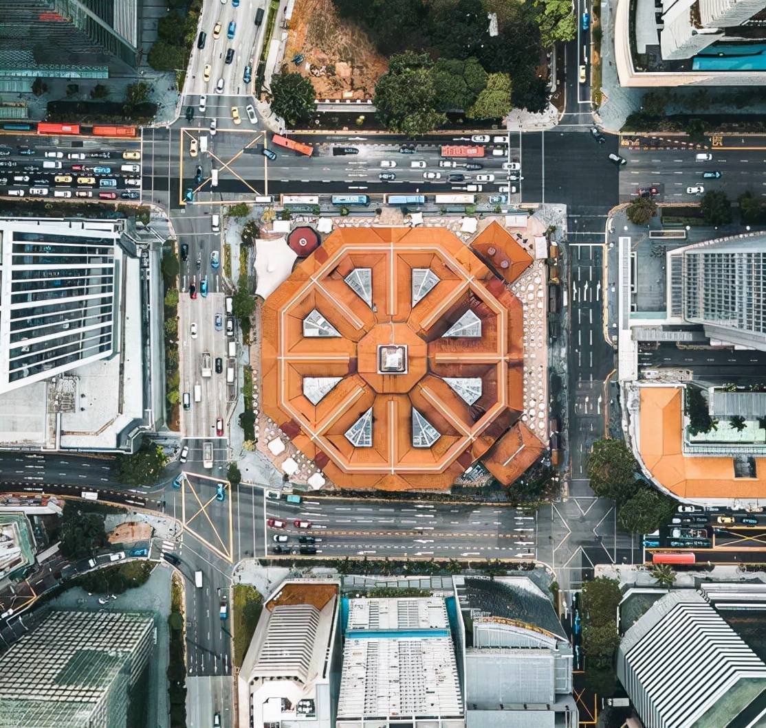 遭遇“金融核弹”第二天，俄罗斯打响反击战，SWIFT系统暗流涌动