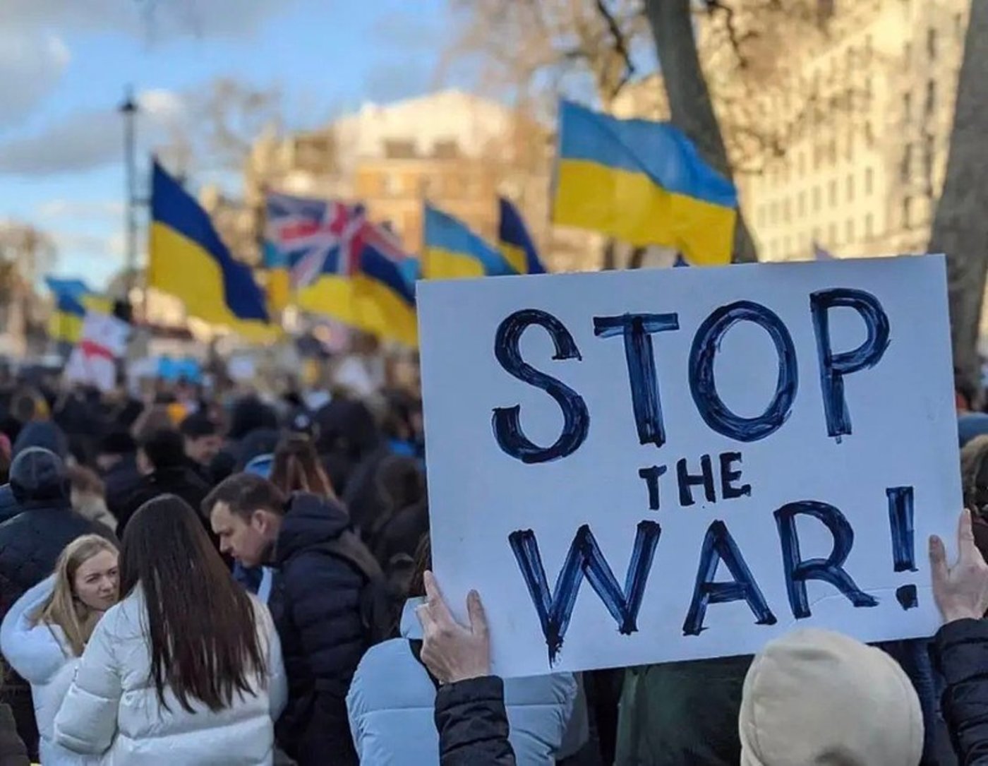 European Politicians Urge Tech Giants to Limit Russian Media on Social Media