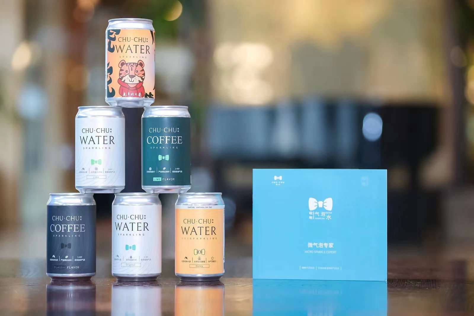 带着“微气”咖啡新品，“CHUCHU啾啾”闯入气泡水赛道混战｜快公司