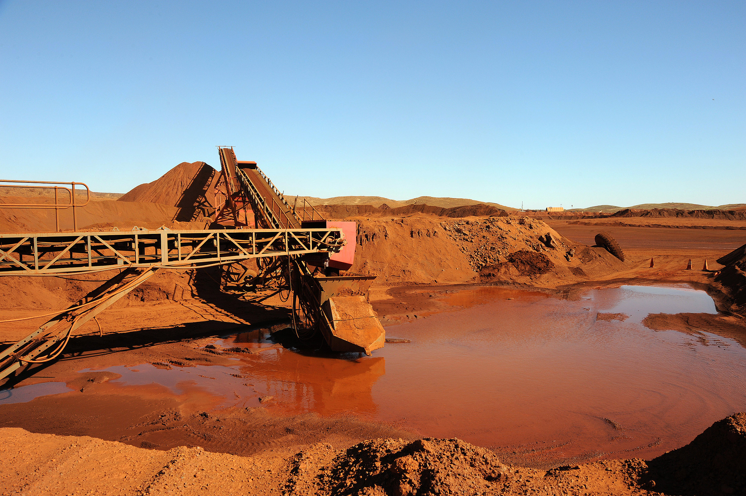 碳酸锂涨价的冰山之下，还藏着一座氢氧化锂冰川