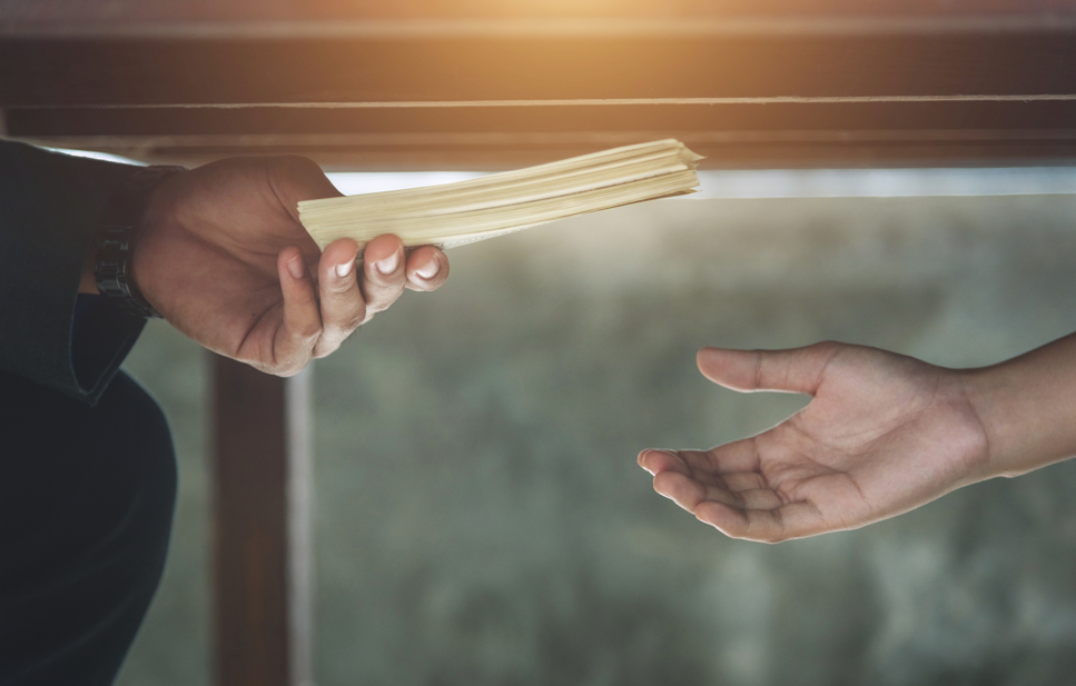 大主播需要反腐