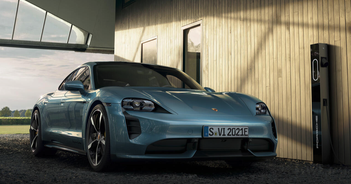 保时捷电气化进程提速：2030年超80%新车为纯电车型 | 看财报