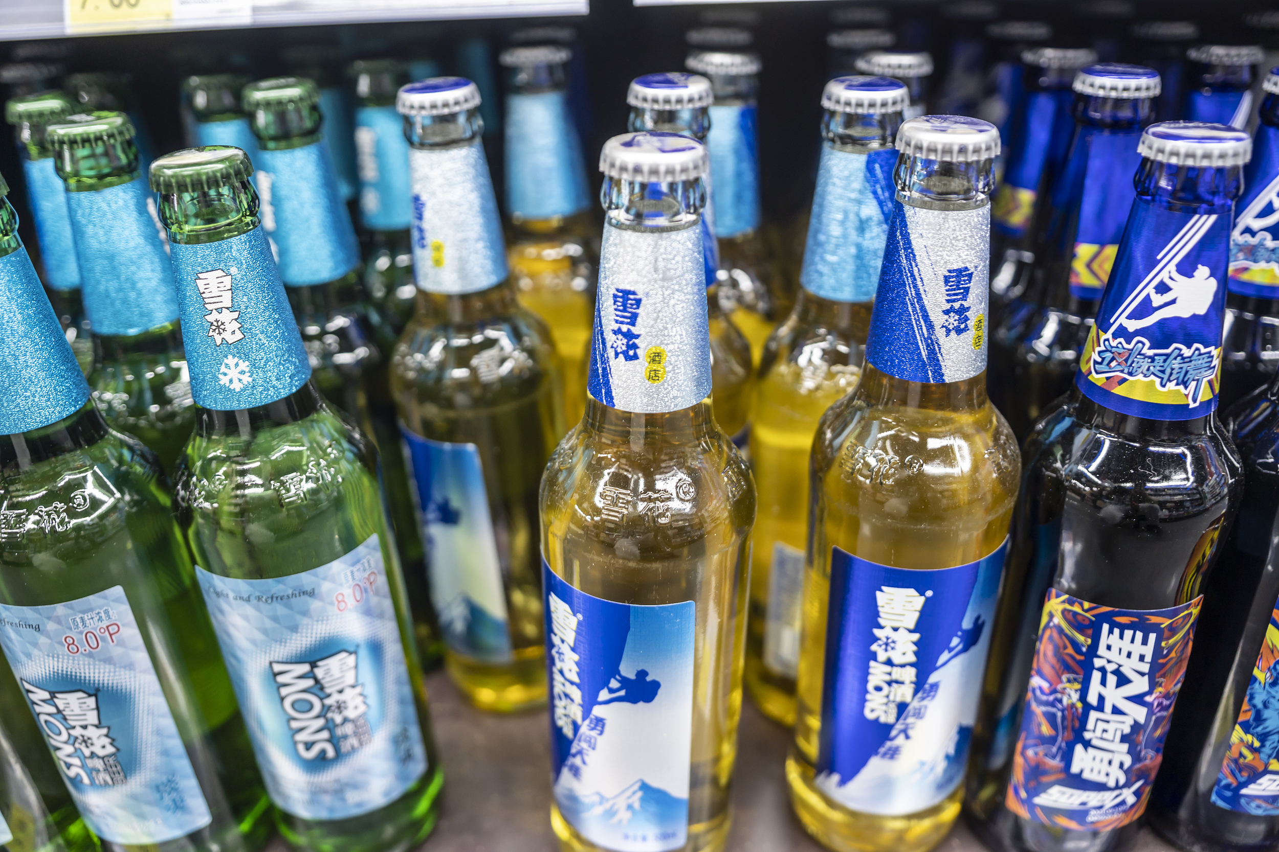 业绩回暖背后，华润啤酒高端战略路线道阻且艰