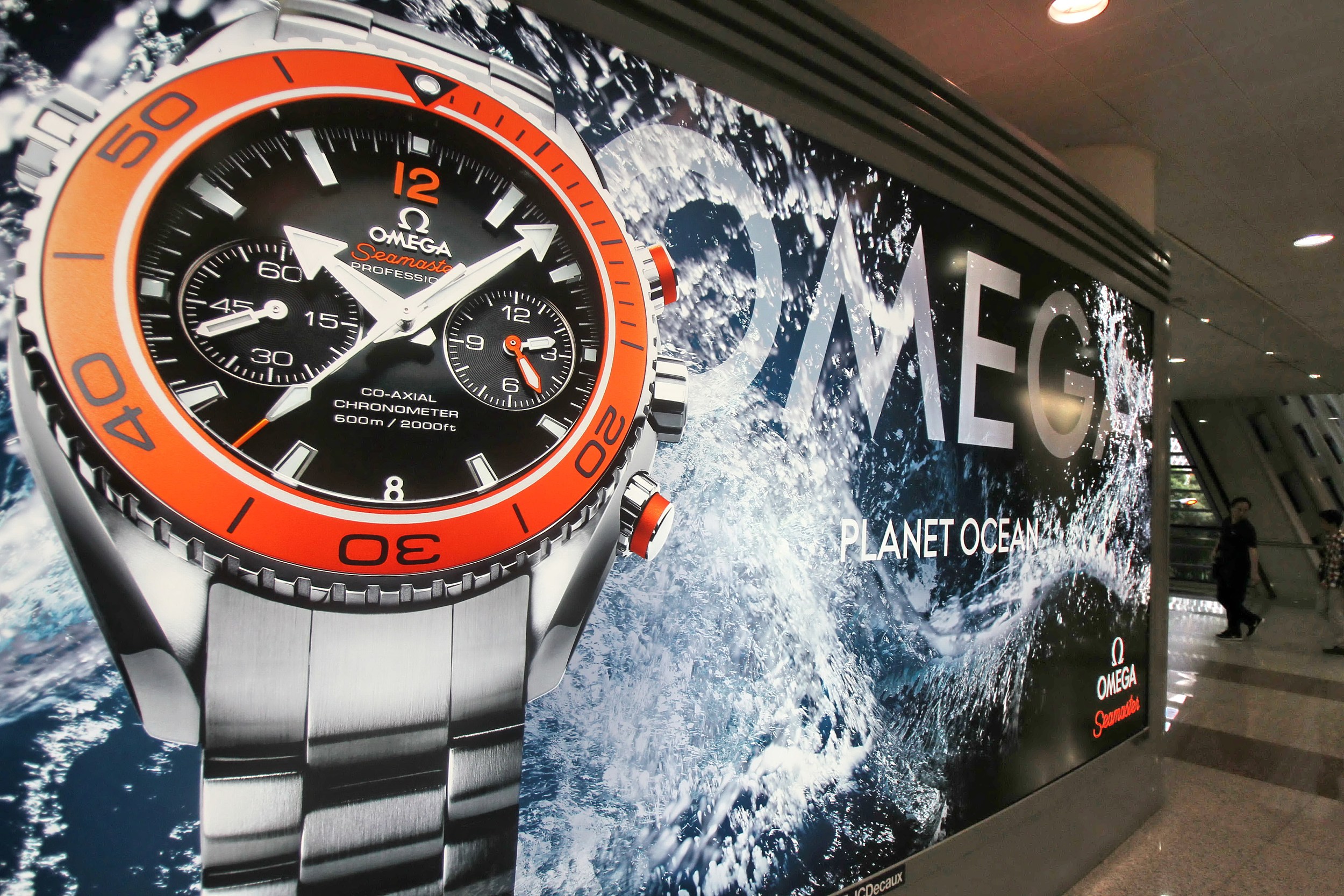 明天的欧米茄腕表，就是今天的暴跌茅台？