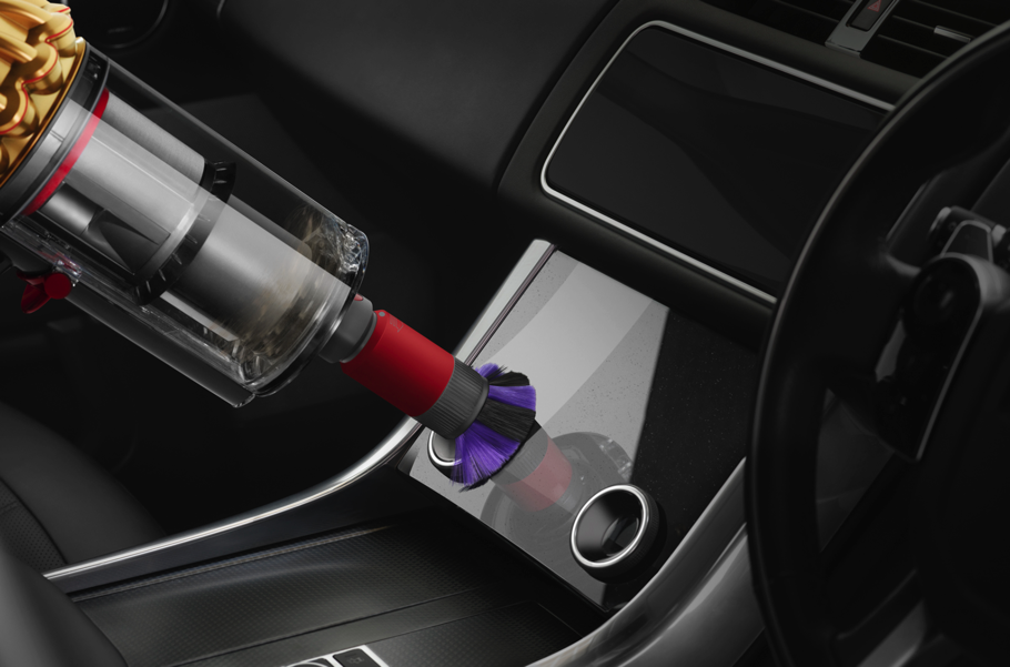 针对「精细」深度清洁，戴森升级地板清洁解决方案