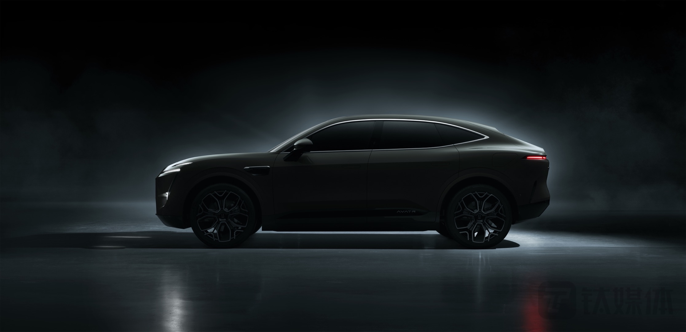 阿维塔11便是三巨头合力打造的车型（图片来源：阿维塔）