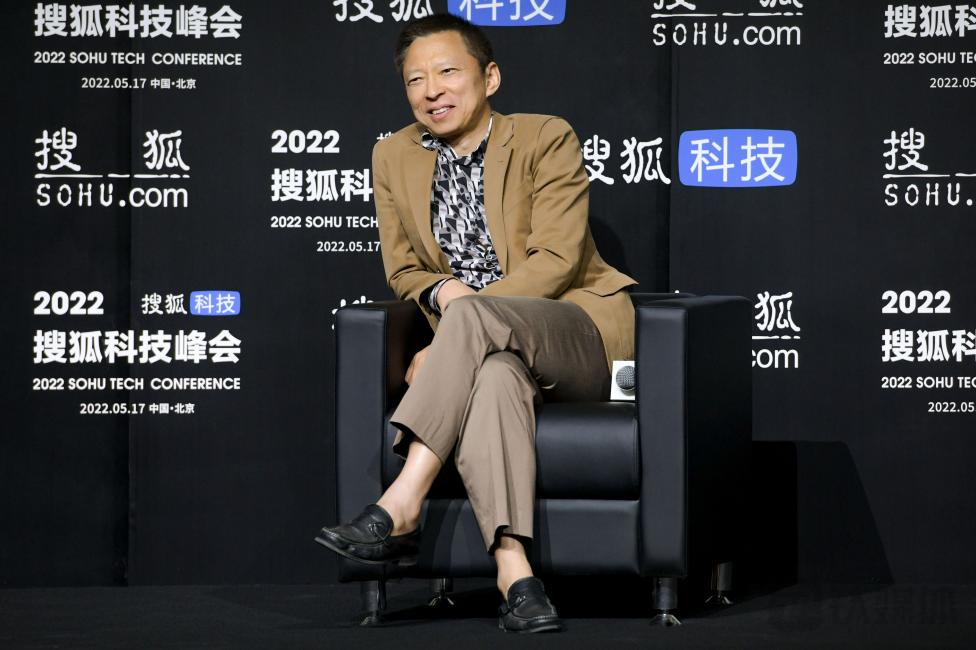 （搜狐创始人、董事局主席兼CEO张朝阳）