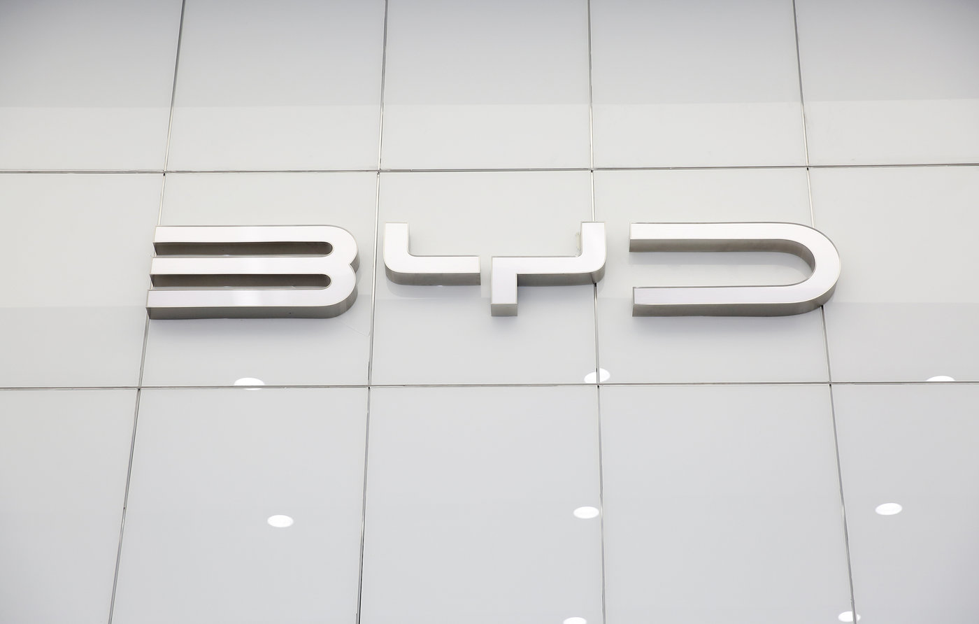 BYD Under Probe for Pollution That Allegedly Causes Nosebleeds in Children