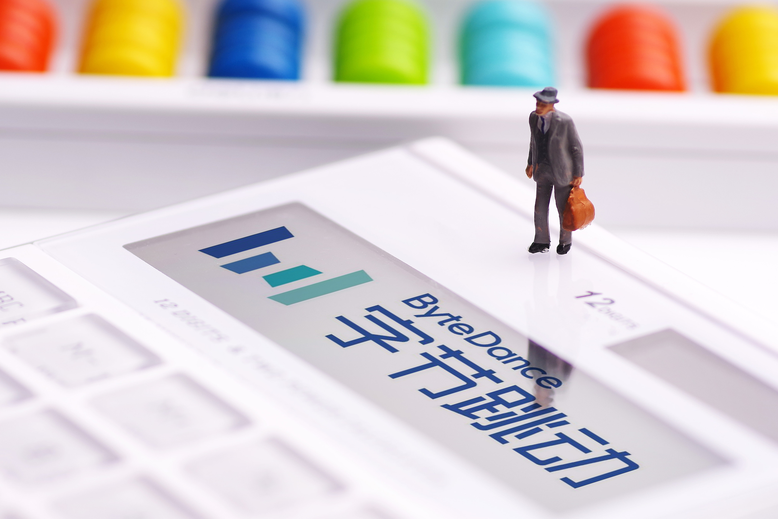 直播卖酒，是字节跳动电商梦的“敲门砖”吗？