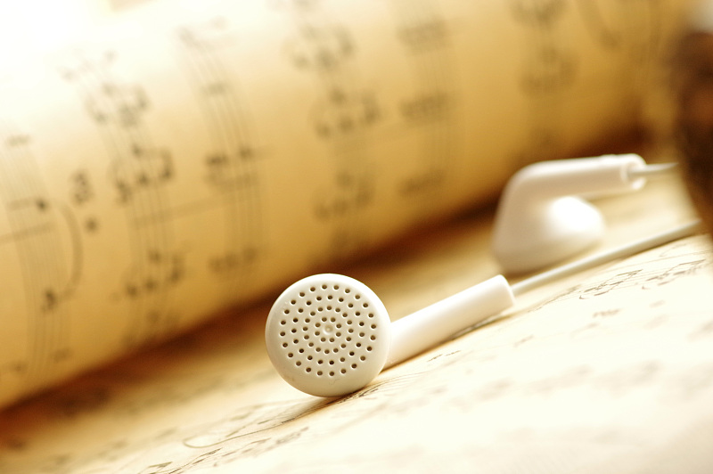 从TVB与ViuTV收视之争，看香港流行文化的世代交替