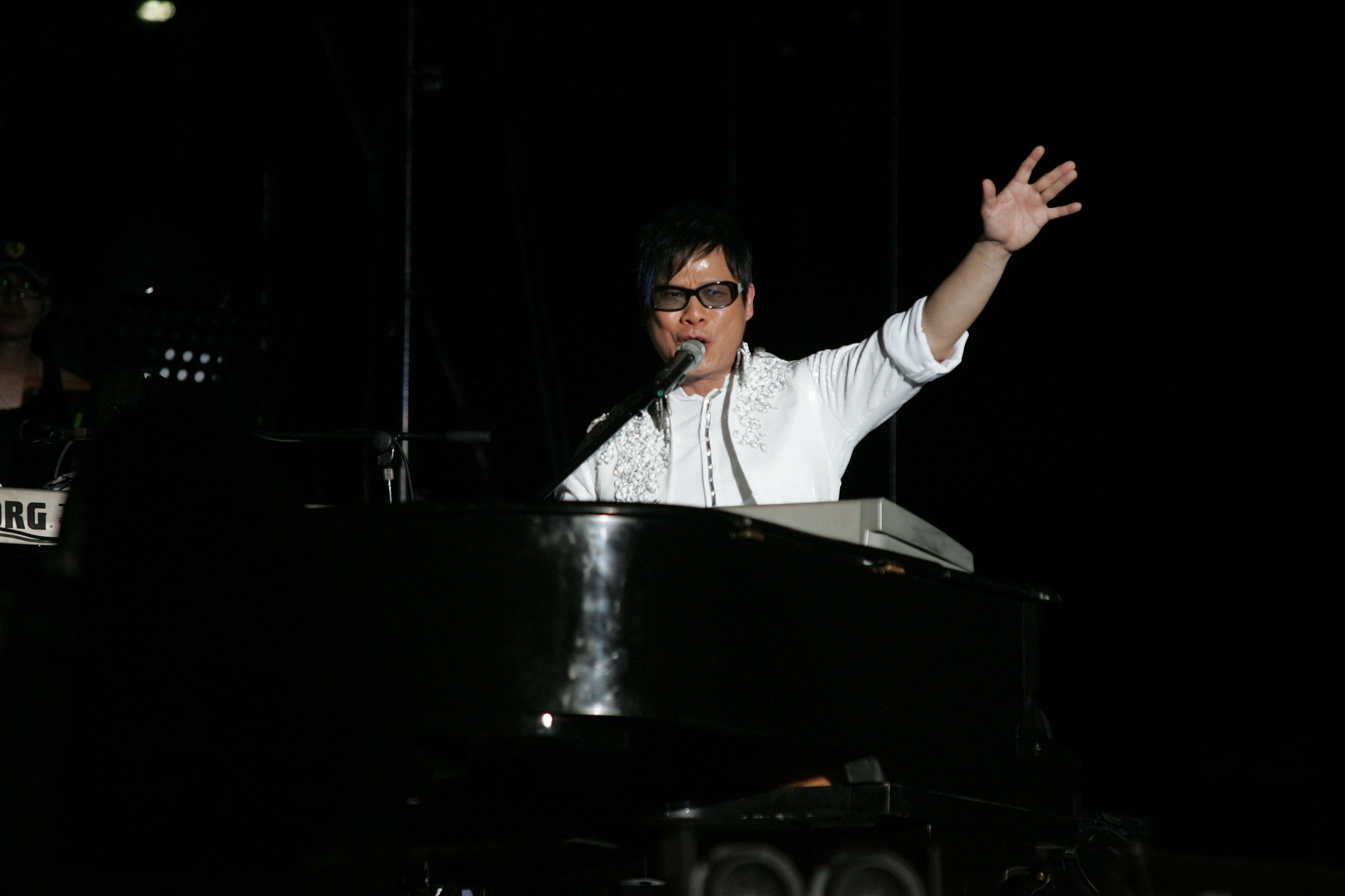 罗大佑孙燕姿打擂台，马化腾张一鸣掰手腕