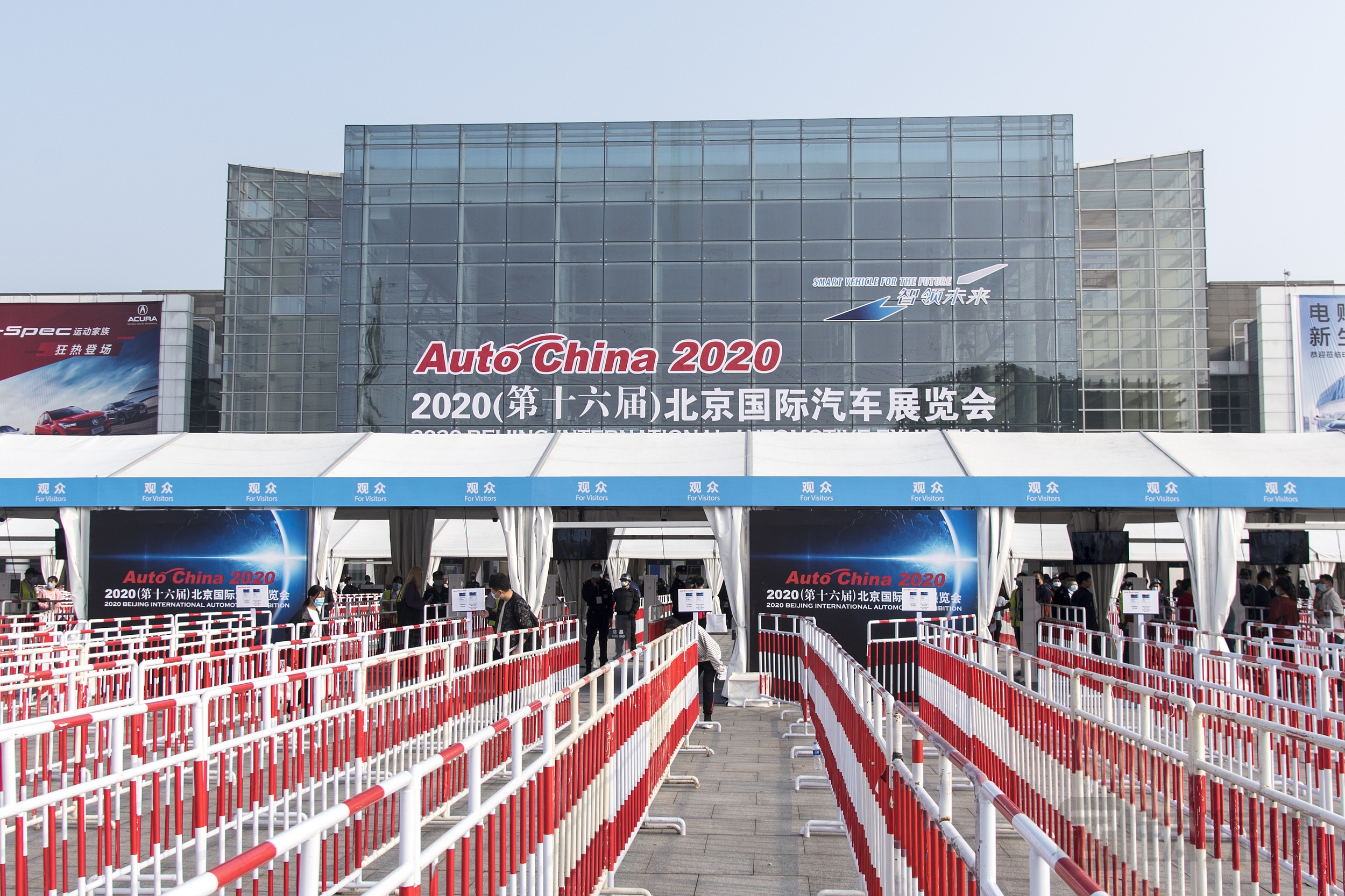 北京车展受疫情影响推迟对于车企而言无异于雪上加霜（图片来源：视觉中国）